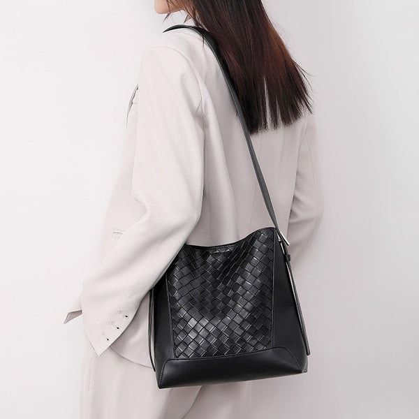 Abigail Shoulder Bag