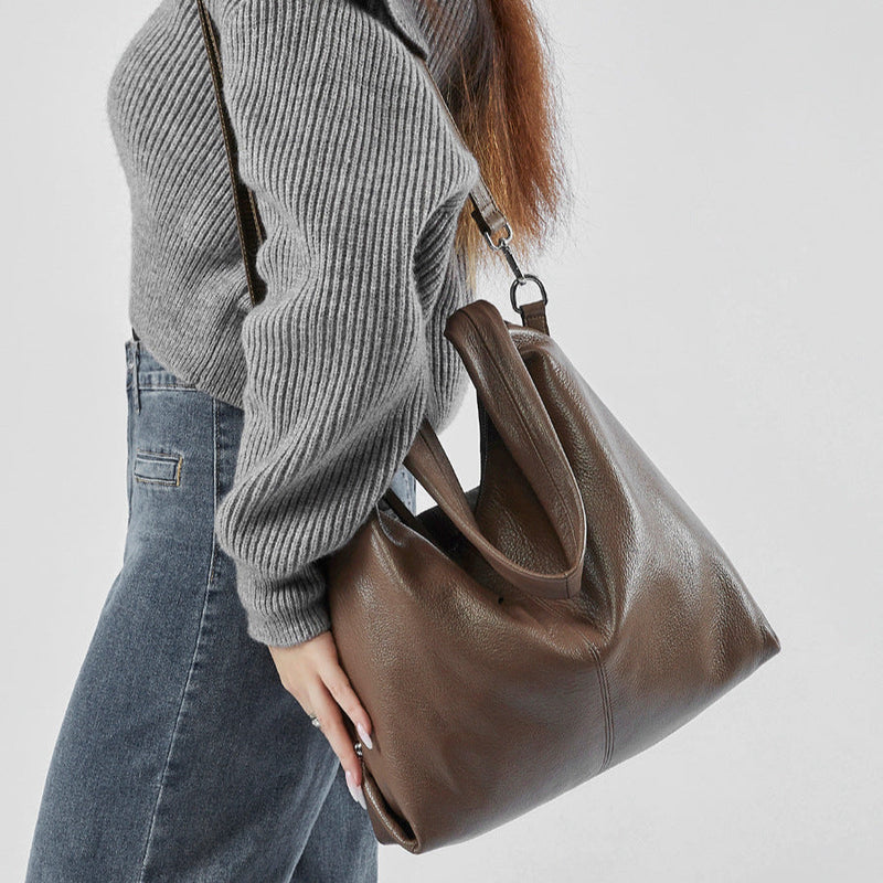 Lara Hobo Shoulder Bag