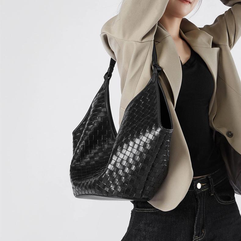 Liza Woven Shoulder Bag