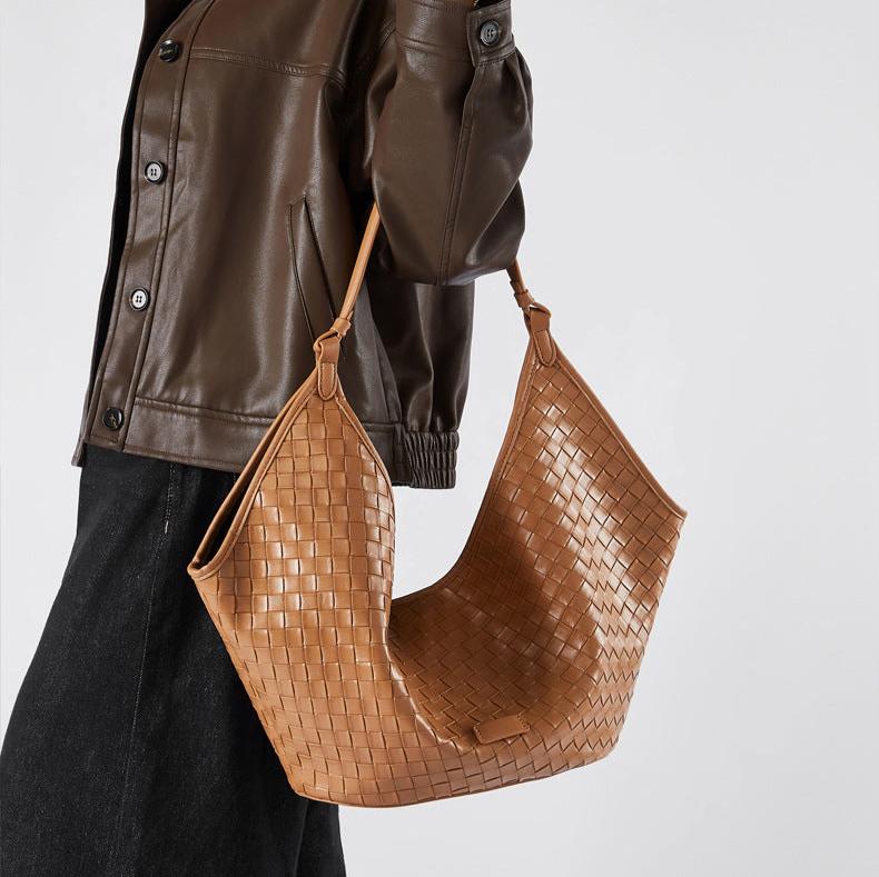 Liza Woven Shoulder Bag