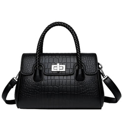 Riley Shoulder Bag - Black